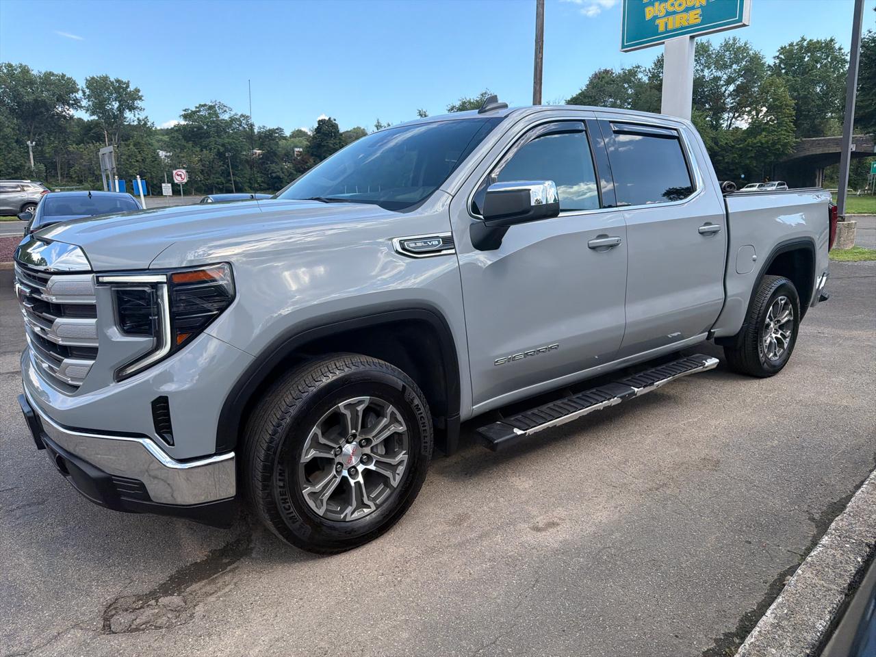 gmc sierra 1500 2024 1GTUUBED5RZ158811 image gmc sierra 1500 2024 1GTUUBED5RZ158811 image